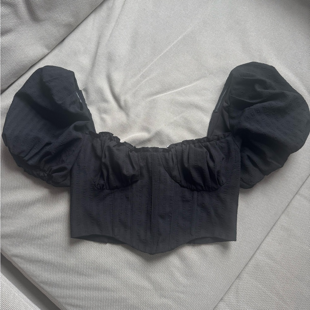 Astr the Label Black Puff Sleeve Top